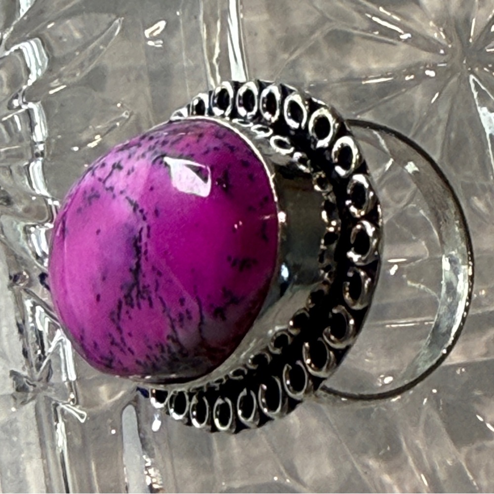 🆕 “Royal Magenta Dendrite Opal Statement Ring – Size 7.75 in Sterling Elegance”